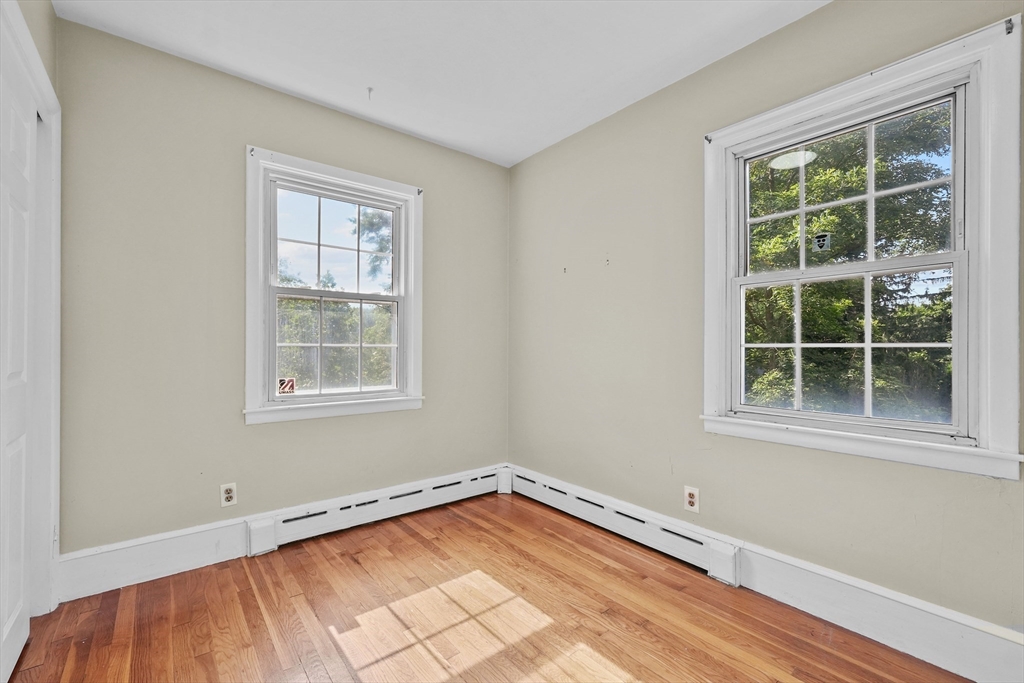 21 Vinnicum Road Swansea, MA 02777 - Photo 29 of 36 Gallery Image 29
