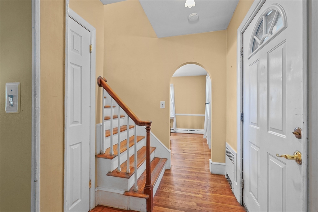 21 Vinnicum Road Swansea, MA 02777 - Photo 8 of 36 Gallery Image 8