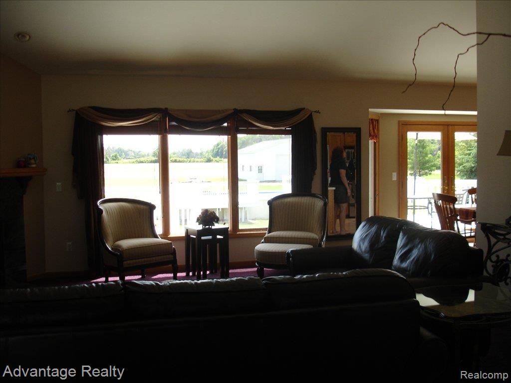 75366 True Road Armada, MI 48005 - Photo 18 of 24 Open concept