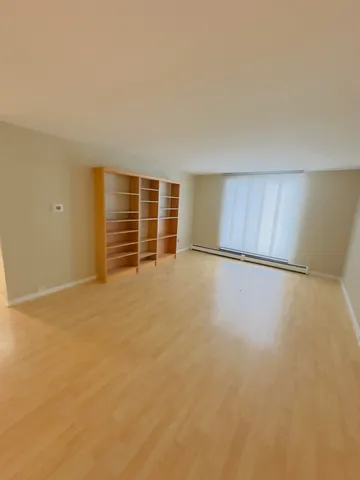 $97,900 | 5253 North Lovers Lane Road, Unit 204, Milwaukee, WI 53225