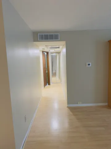 $97,900 | 5253 North Lovers Lane Road, Unit 204, Milwaukee, WI 53225