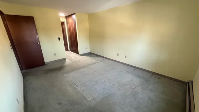 $89,900 | 5253 North Lovers Lane Road, Unit 204, Milwaukee, WI 53225