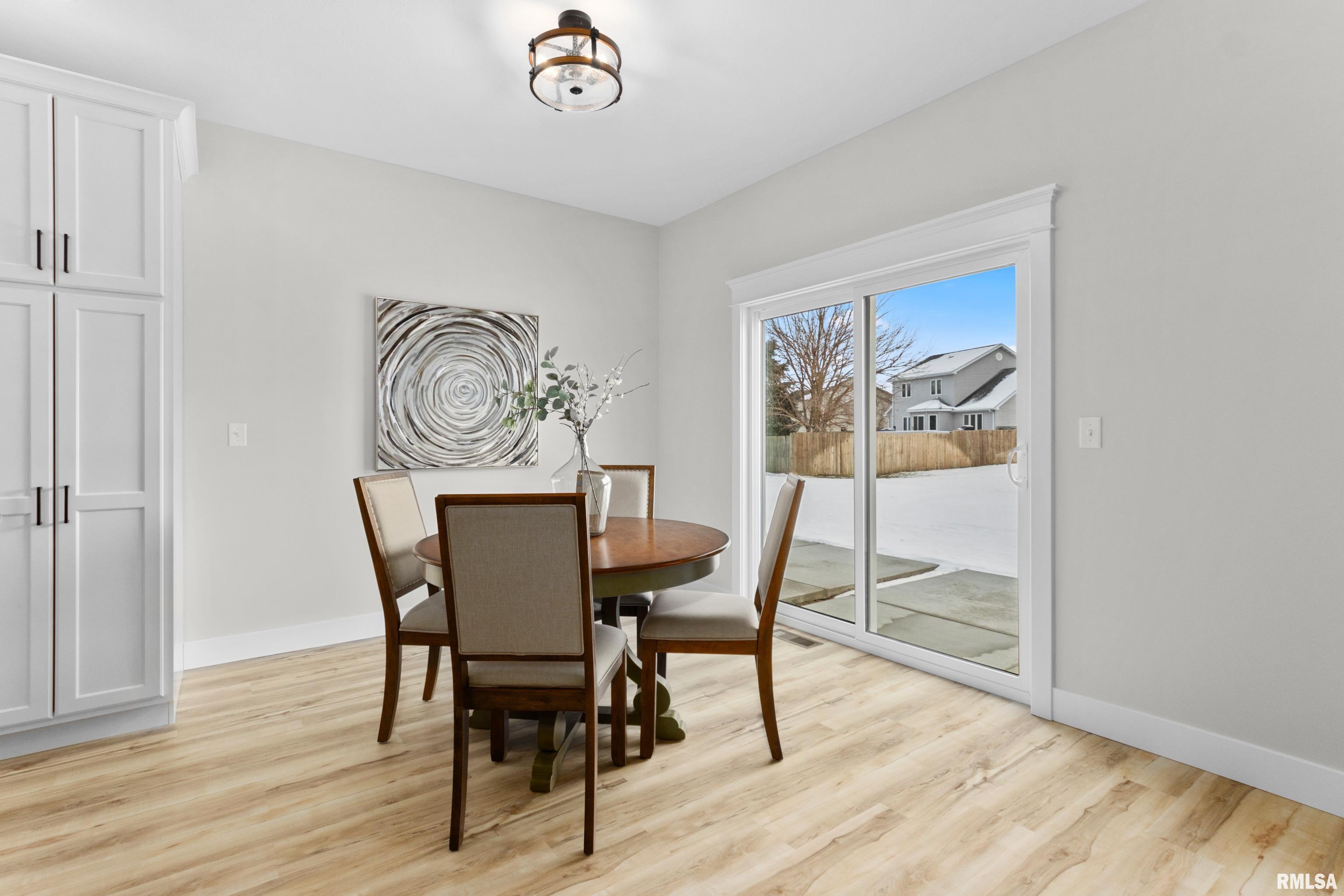 1604 Remington Road Pekin, IL 61554 - Photo 14 of 36 Gallery Image 14