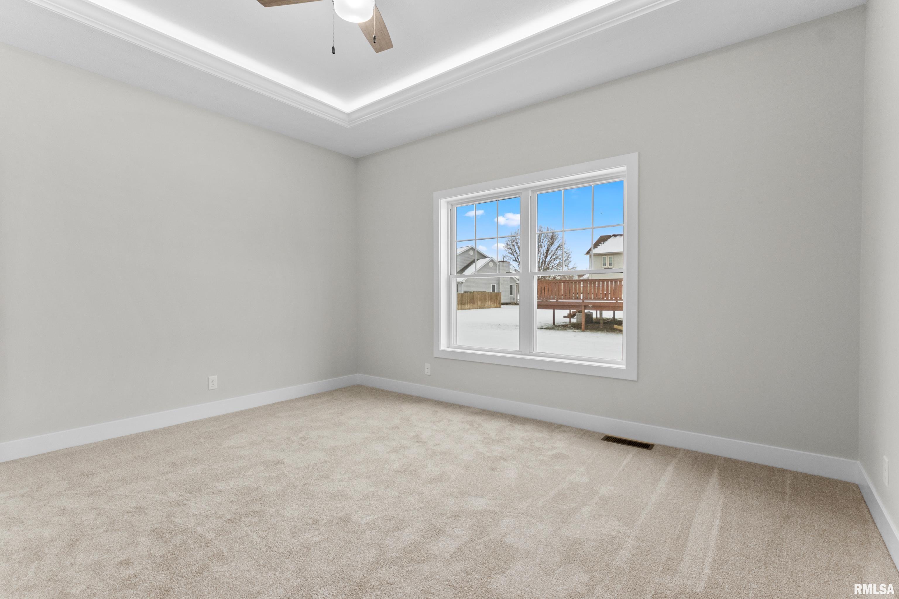1604 Remington Road Pekin, IL 61554 - Photo 24 of 36 Gallery Image 24