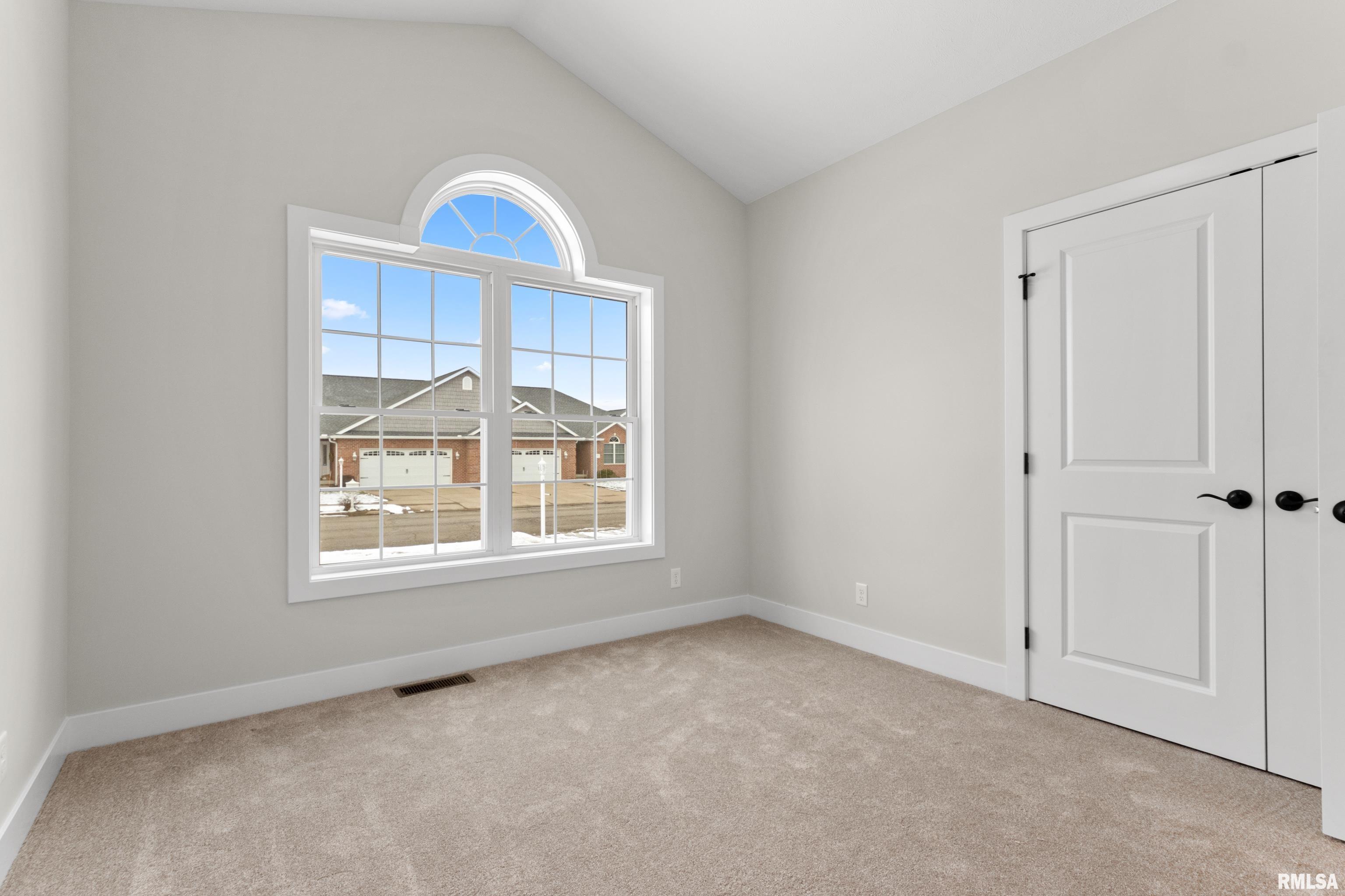 1604 Remington Road Pekin, IL 61554 - Photo 29 of 36 Gallery Image 29