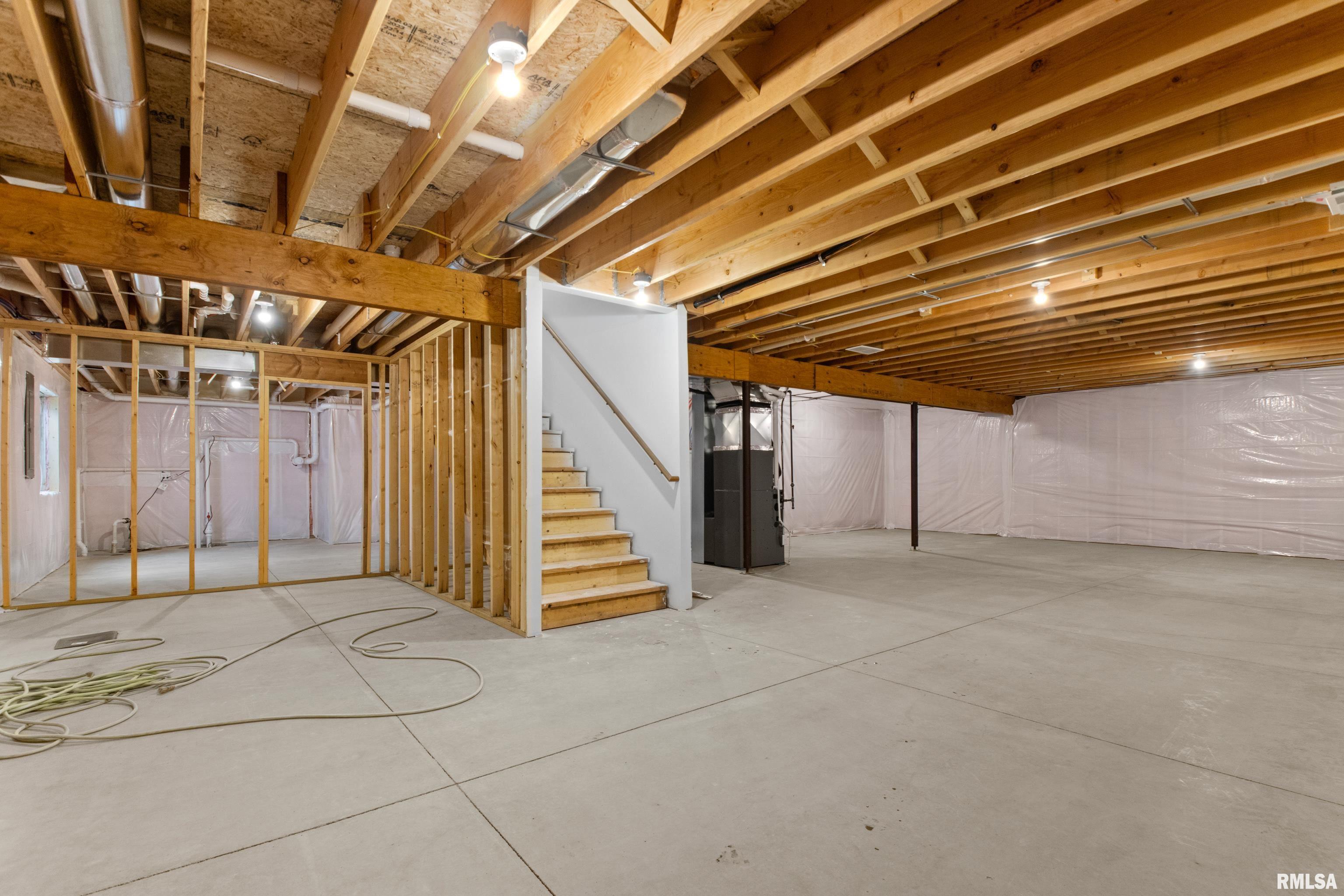 1604 Remington Road Pekin, IL 61554 - Photo 32 of 36 Gallery Image 32