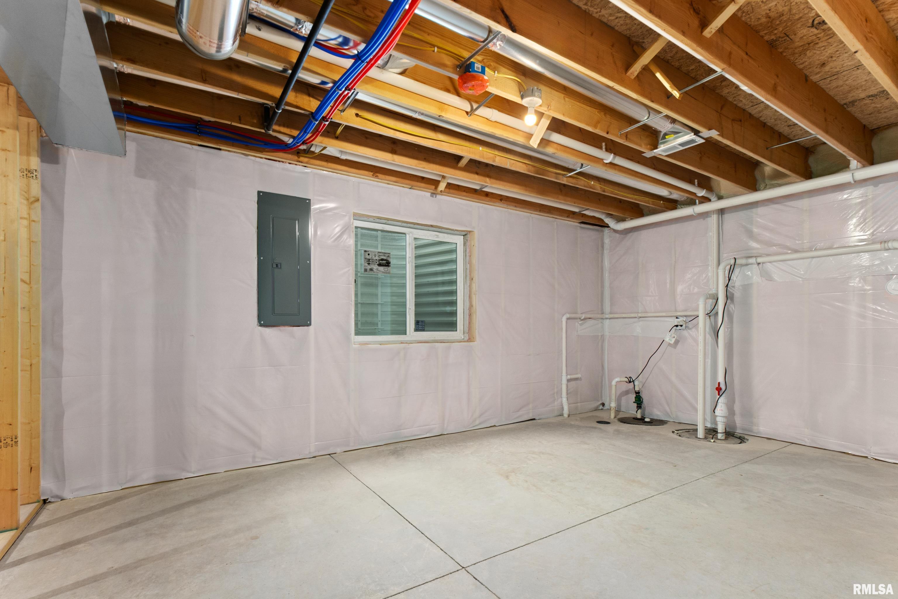 1604 Remington Road Pekin, IL 61554 - Photo 34 of 36 Gallery Image 34