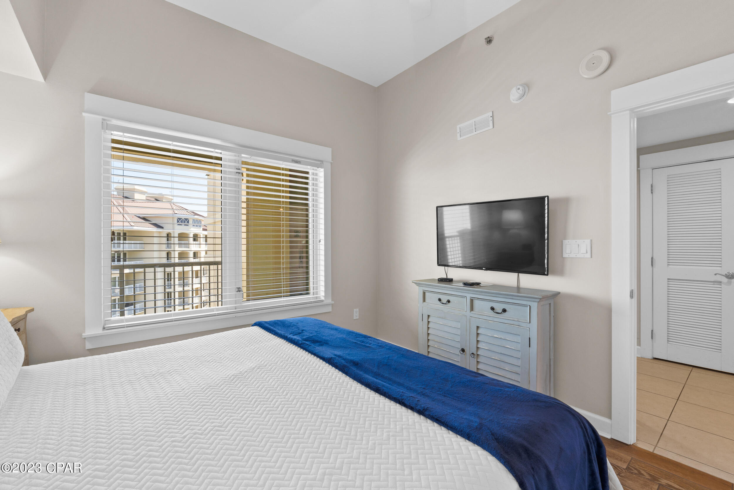 11807 Front Beach Road, Unit 2004 Panama City Beach, FL 32407 - Photo 11 of 35