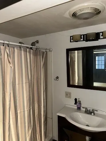 $1,500 | 4 1st Avenue, Unit 1, Dudley, MA 01571