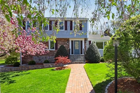 $999,000 | 111 Barstow Drive, Braintree, MA 02184