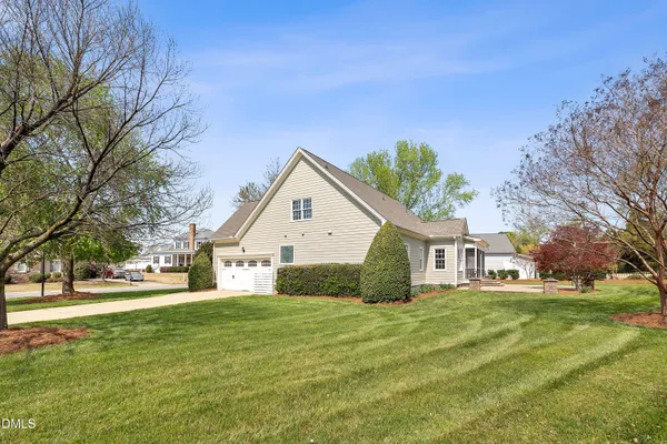 $589,900 | 15 Penninah Court, Clayton, NC 27527