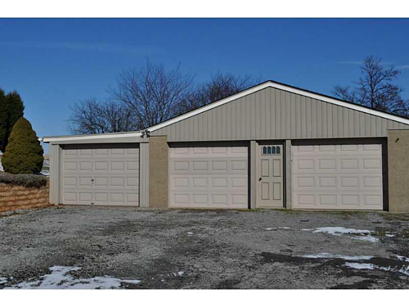 2999 Ridge Road Natrona Heights, PA 15065 - Photo 2 of 10 Parking Lot/Garage.