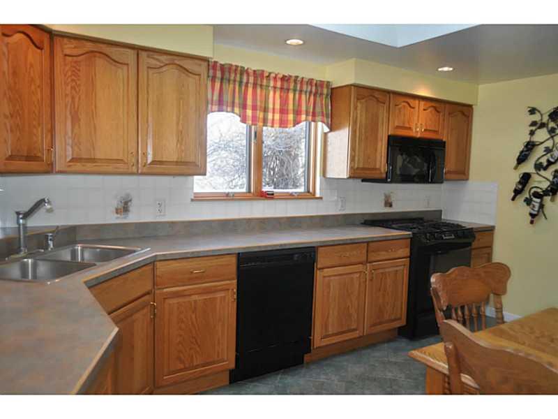 2999 Ridge Road Natrona Heights, PA 15065 - Photo 4 of 10 Kitchen.