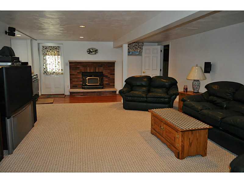 2999 Ridge Road Natrona Heights, PA 15065 - Photo 8 of 10 Den/Family/Great Room.