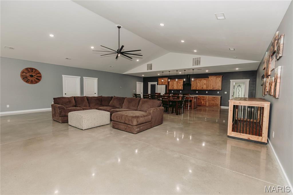 15135 Highway 28 Dixon, MO 65459 - Photo 7 of 83