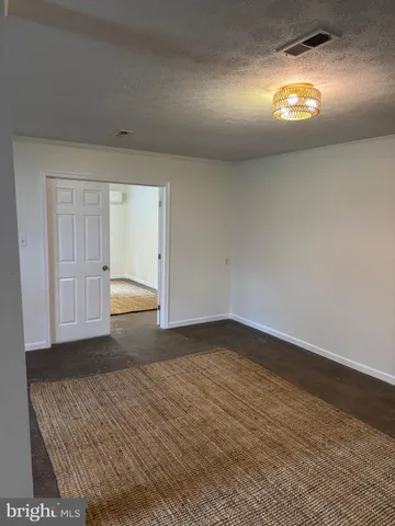 $1,500 | 3548 North Frederick Pike, Winchester, VA 22603