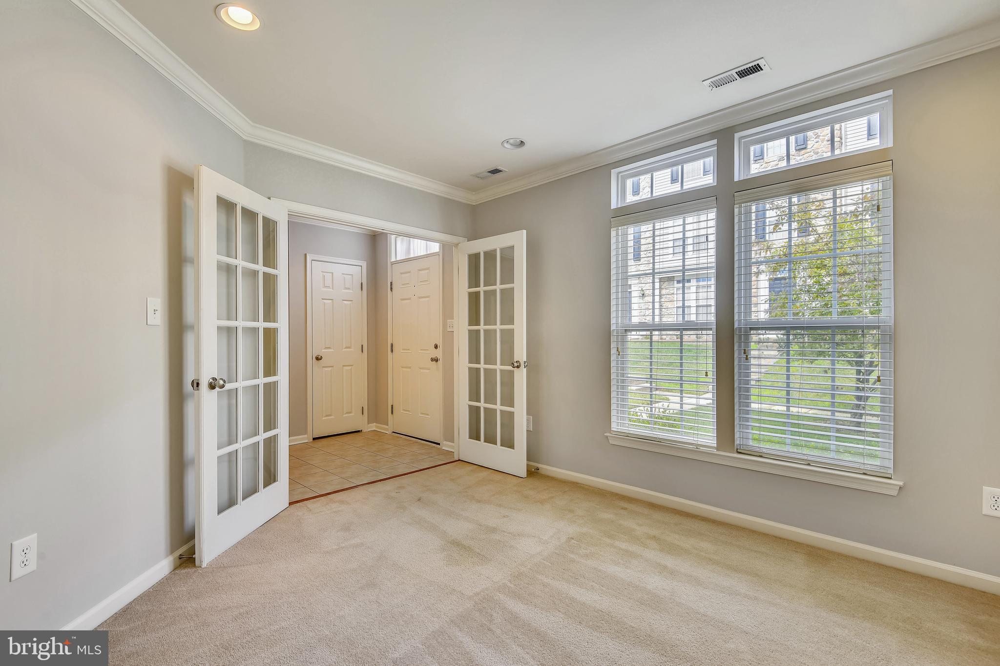 7652 Sandhurst Lane Hanover, MD 21076 - Photo 35 of 57