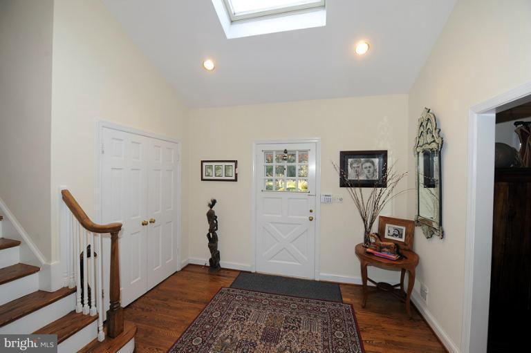7720 Greentree Road Bethesda, MD 20817 - Photo 6 of 23 a view of a room with gym equipment