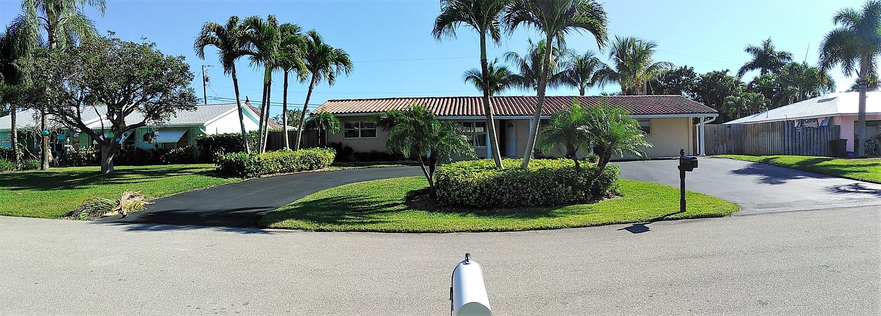366 Elm Avenue Tequesta, FL 33469 - Photo 1 of 37 PANO_20190106_104835