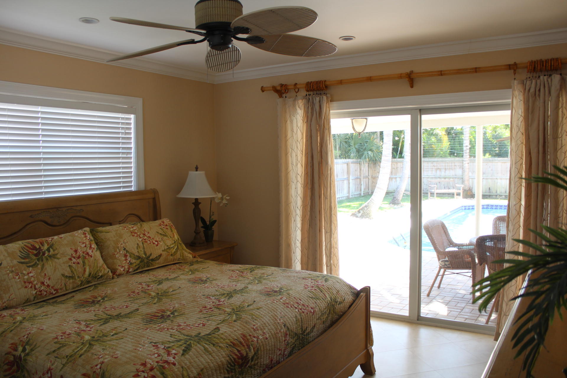 366 Elm Avenue Tequesta, FL 33469 - Photo 27 of 37 IMG_9670