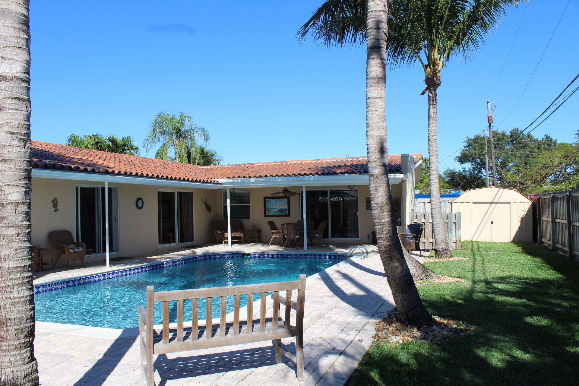 366 Elm Avenue Tequesta, FL 33469 - Photo 31 of 37 IMG_9674