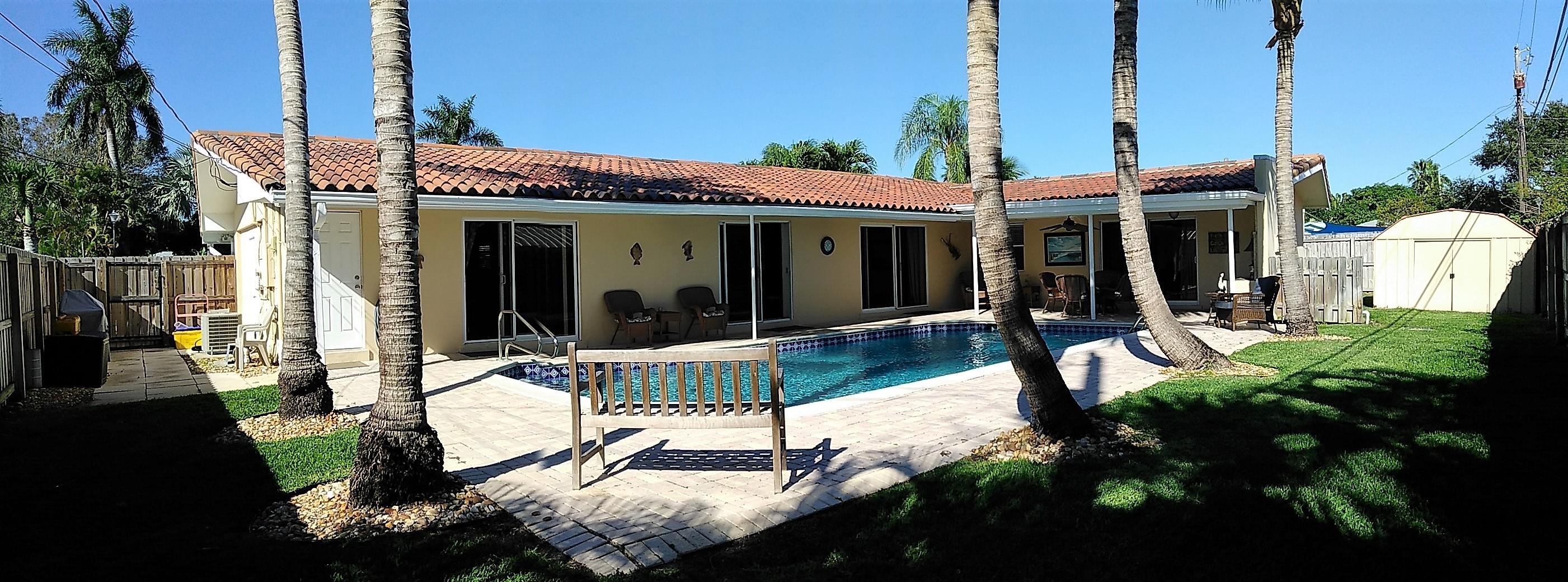 366 Elm Avenue Tequesta, FL 33469 - Photo 32 of 37 PANO_20190106_110515