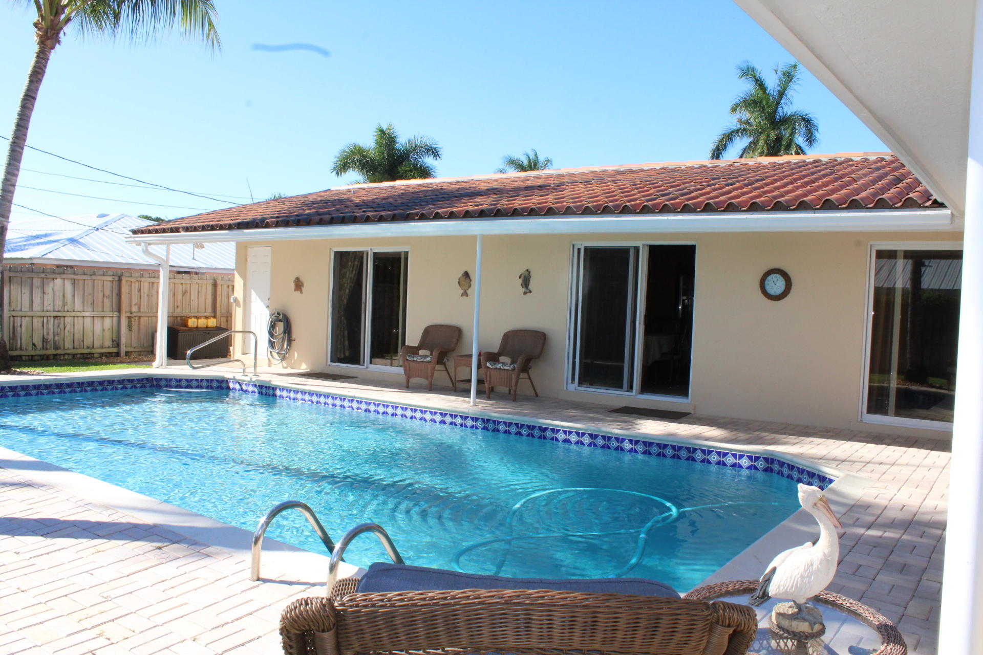 366 Elm Avenue Tequesta, FL 33469 - Photo 33 of 37 IMG_9676