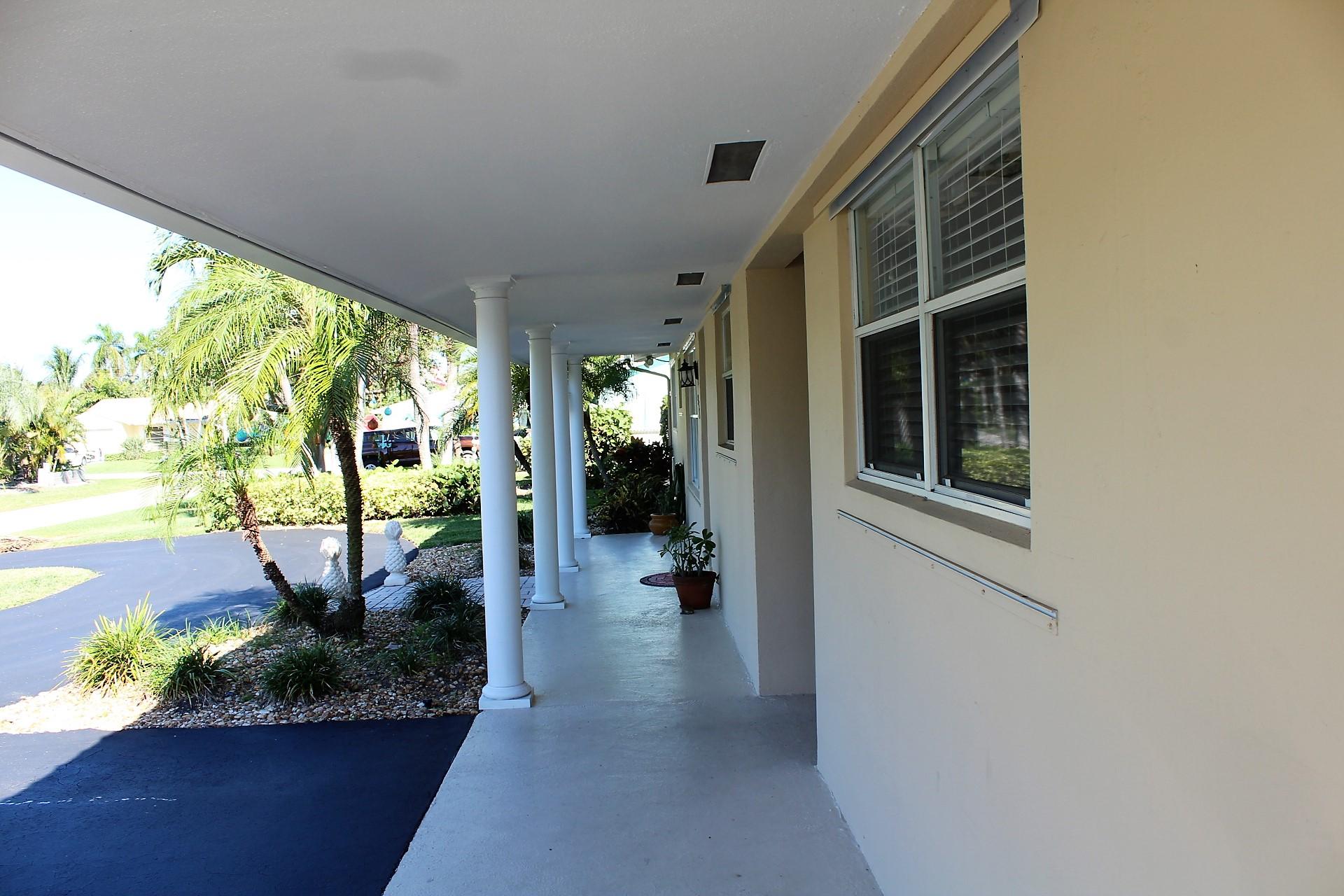366 Elm Avenue Tequesta, FL 33469 - Photo 10 of 37 IMG_9651