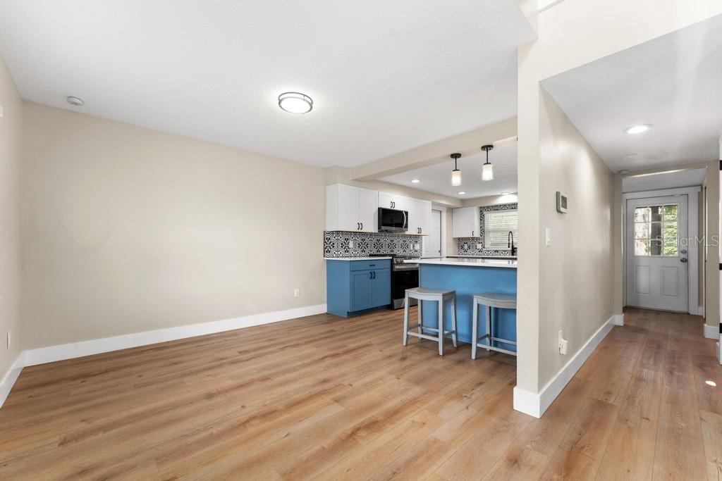 533 Little Wekiva Road Altamonte Springs, FL 32714 - Photo 11 of 64 Gallery Image 11
