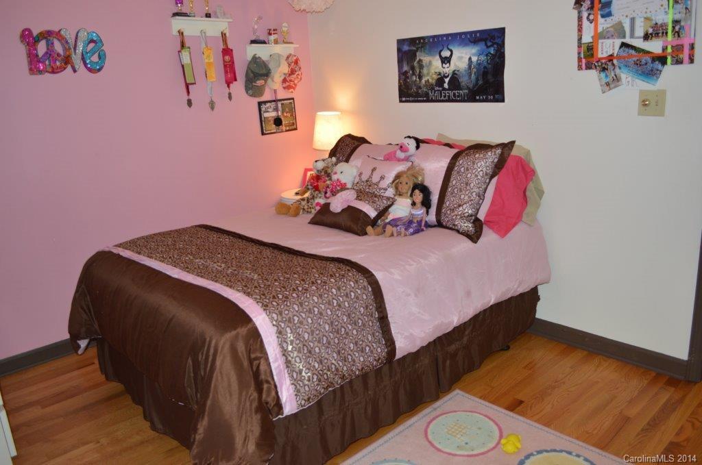 2565 Lake Shore Road South Denver, NC 28037 - Photo 12 of 18 Gallery Image 12