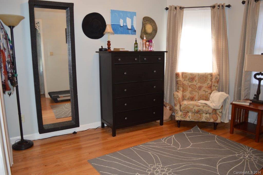 2565 Lake Shore Road South Denver, NC 28037 - Photo 10 of 18 Gallery Image 10