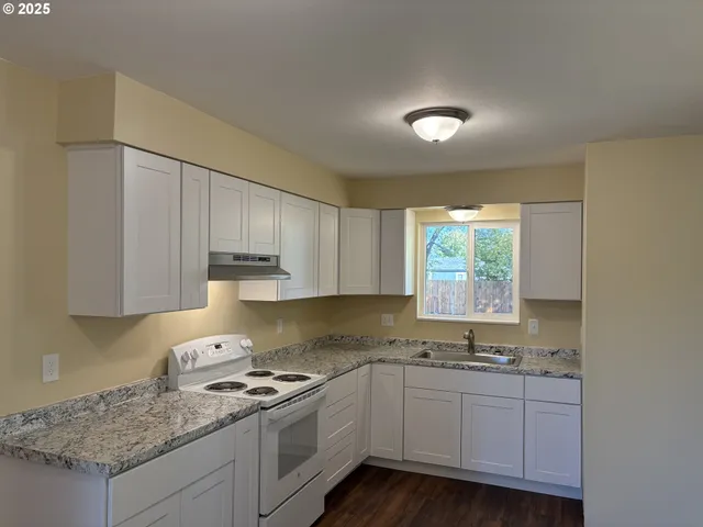 $295,000 | 1004 22nd Street, La Grande, OR 97850