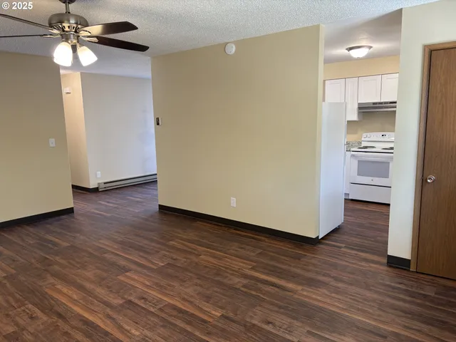 $295,000 | 1004 22nd Street, La Grande, OR 97850