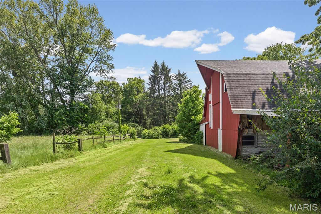 6831 Loyet Road Collinsville, IL 62234 - Photo 10 of 48 Gallery Image 10
