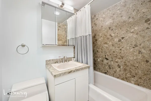 $8,900 | Undisclosed Address | Midtown East