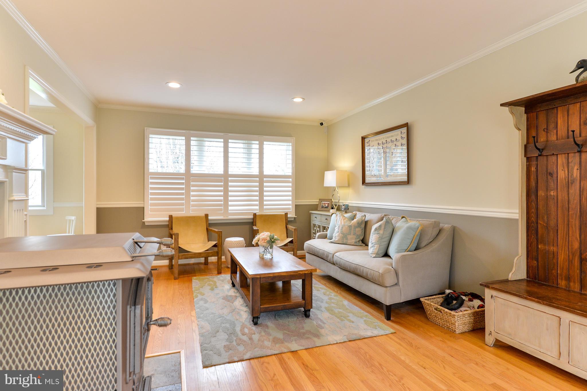 284 Hance Point Road North East, MD 21901 - Photo 18 of 30 Living Room