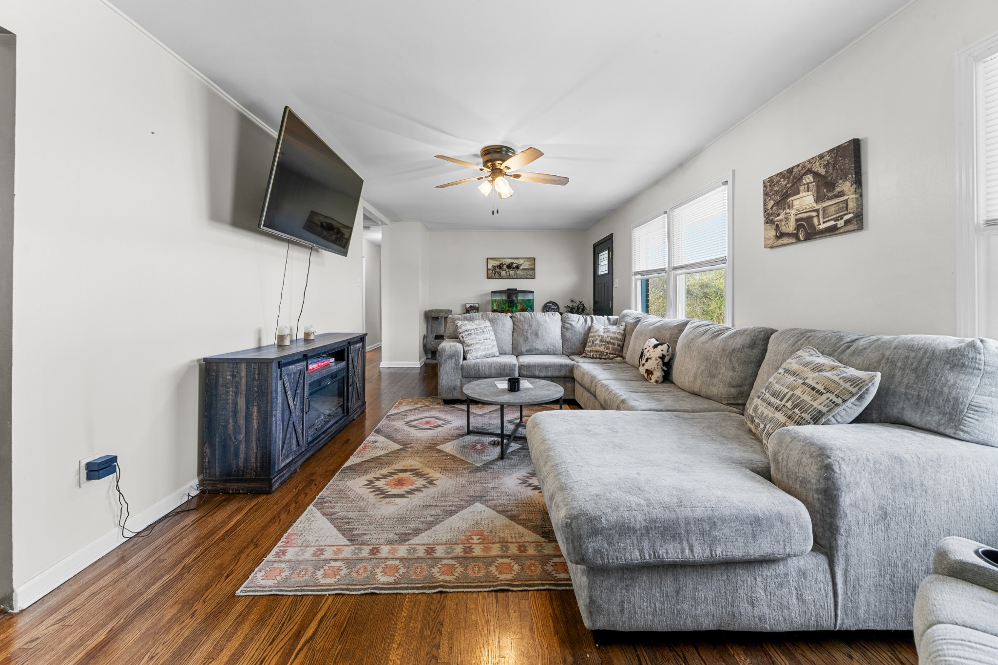2318 Verona Caney Road Lewisburg, TN 37091 - Photo 15 of 70 a living room with furniture and a flat screen tv