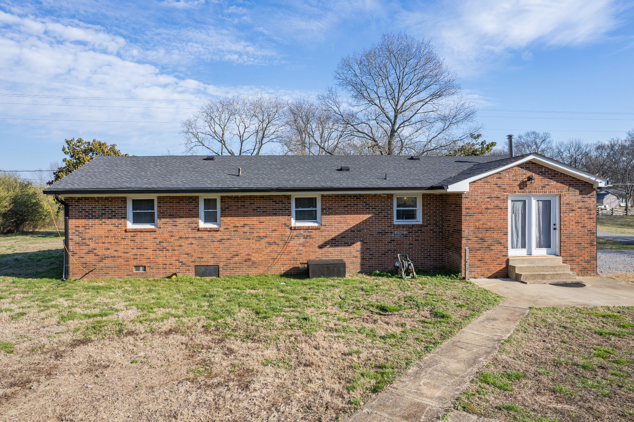 2318 Verona Caney Road Lewisburg, TN 37091 - Photo 43 of 70 a front view of a house with a yard