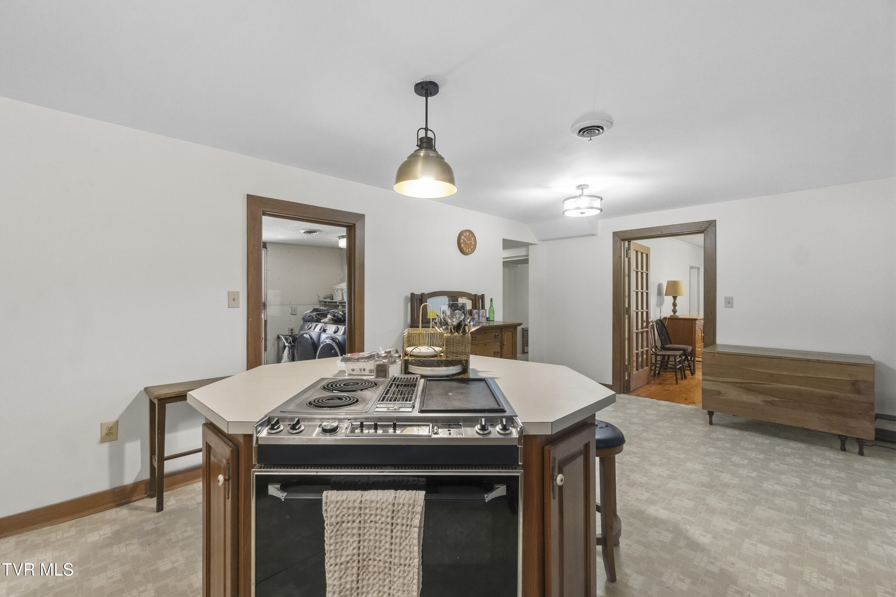 386 Fox Road Chuckey, TN 37641 - Photo 12 of 93 12