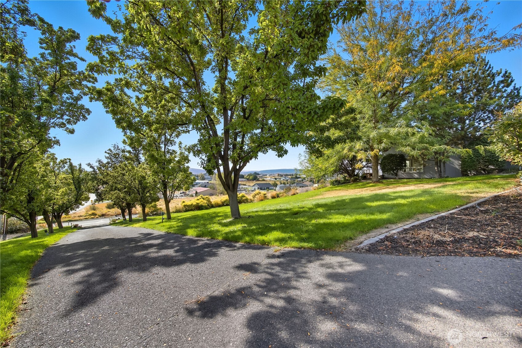 5404 Collins Road West Richland, WA 99353 - Photo 35 of 39