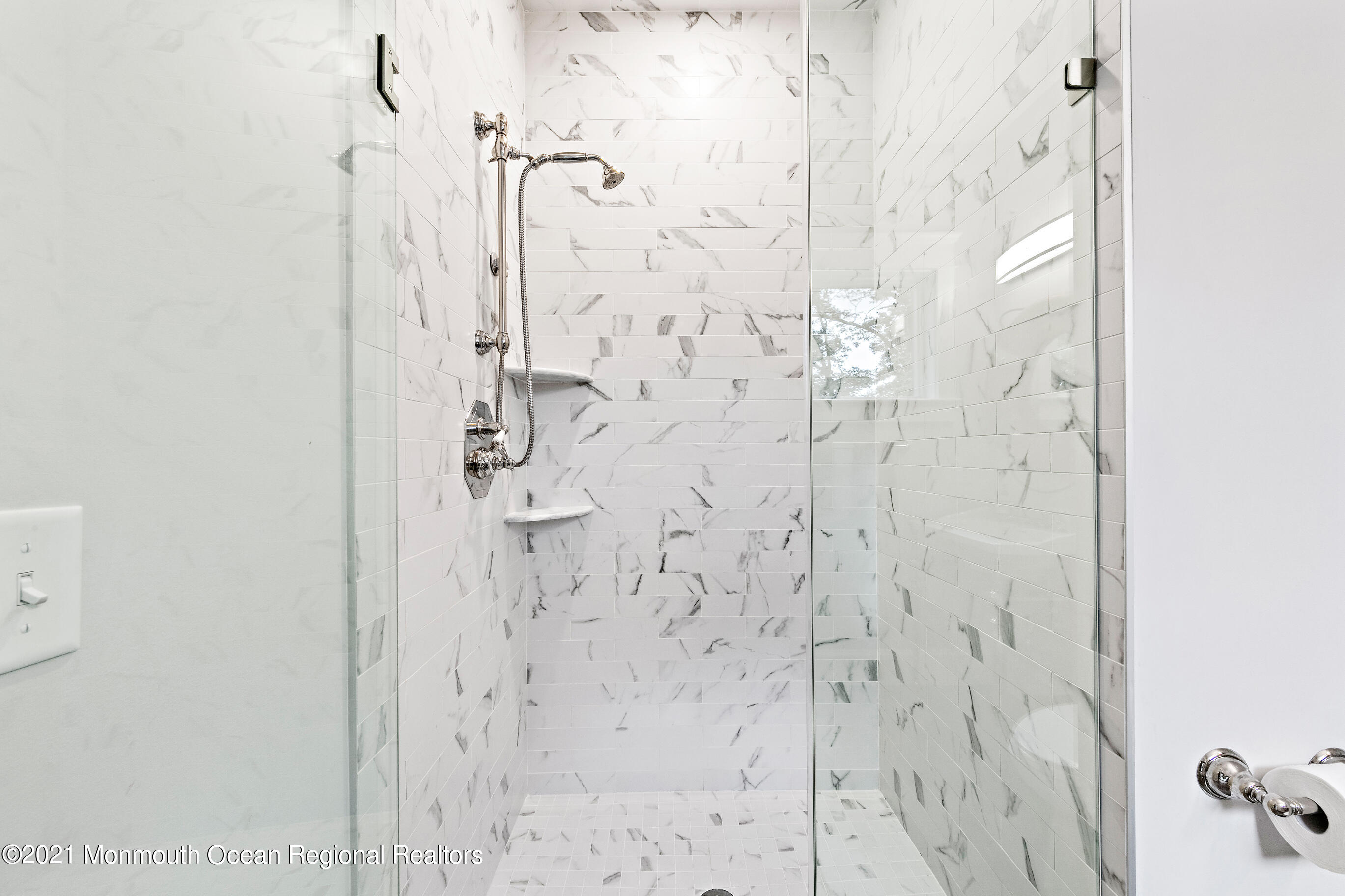 43 Muhlenbrink Road Colts Neck, NJ 07722 - Photo 31 of 89 43MuhlenbrinkInteriorOnline-74