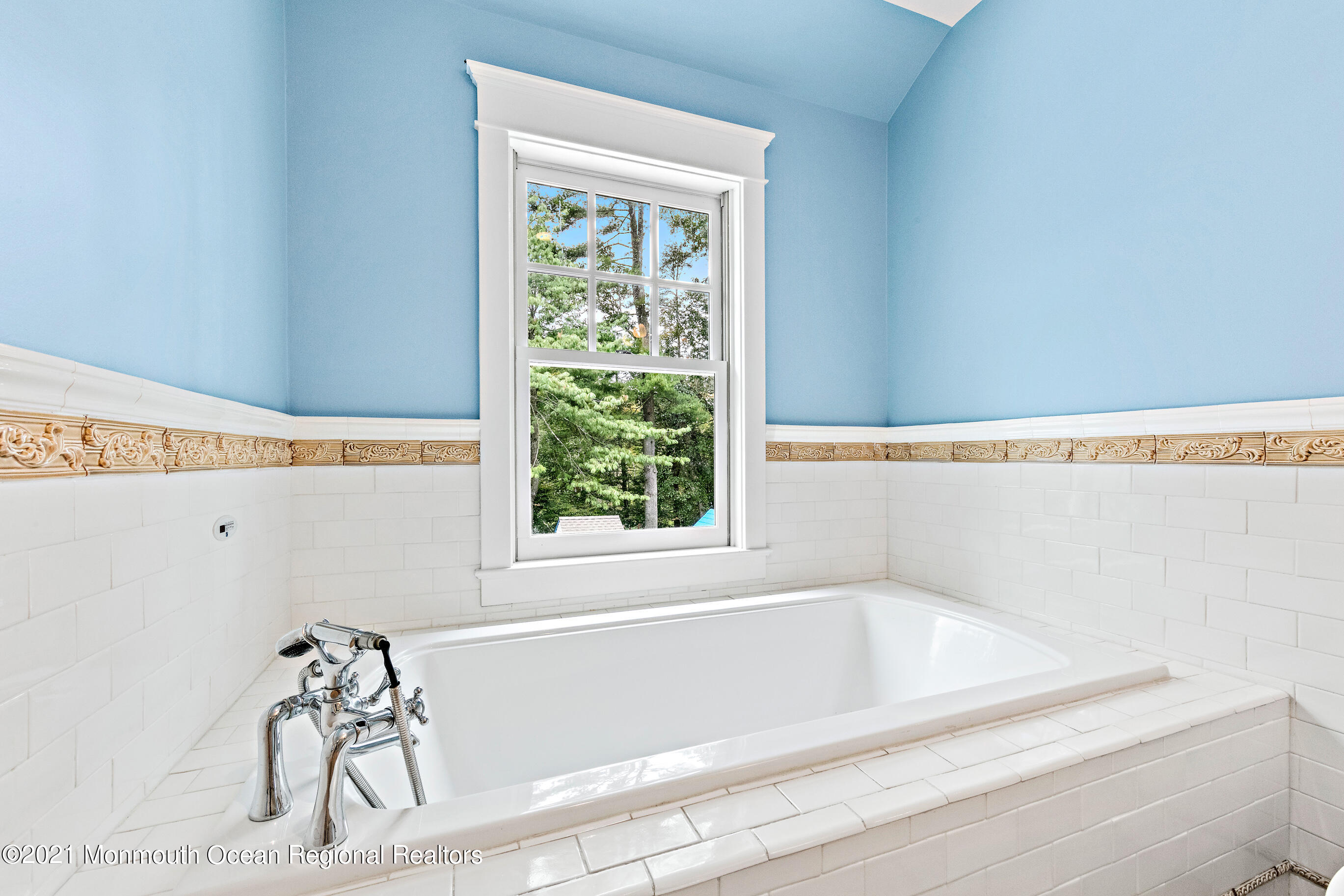 43 Muhlenbrink Road Colts Neck, NJ 07722 - Photo 65 of 89 43MuhlenbrinkInteriorOnline-61