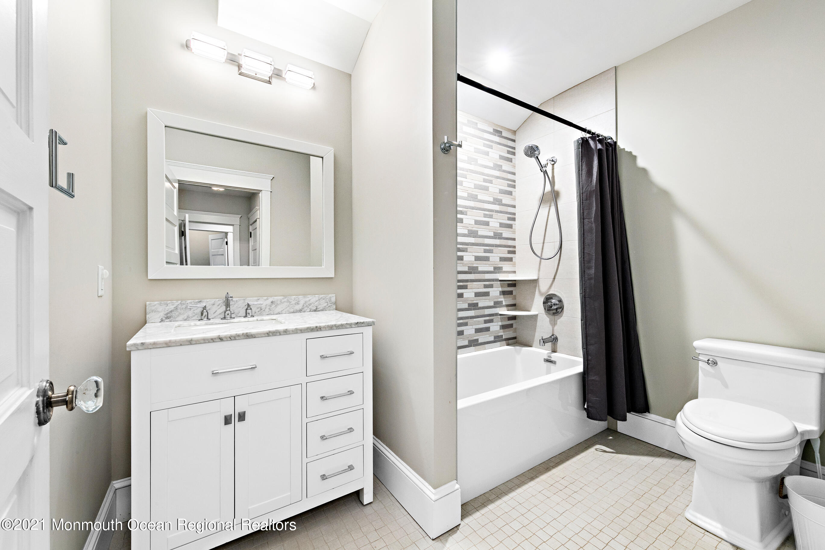 43 Muhlenbrink Road Colts Neck, NJ 07722 - Photo 67 of 89 43MuhlenbrinkInteriorOnline-65