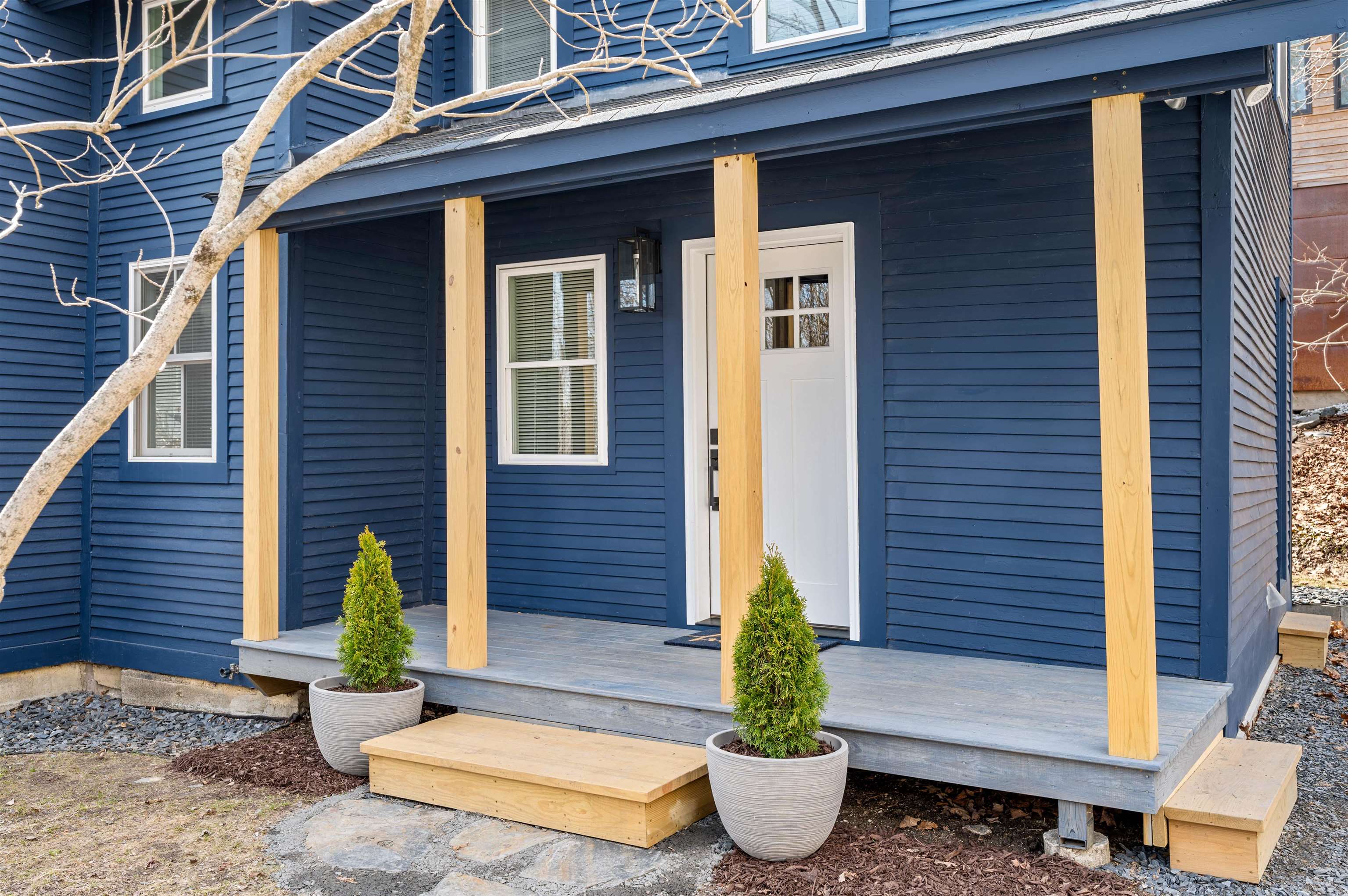 18 Cliff Street Montpelier, VT 05633 - Photo 2 of 55