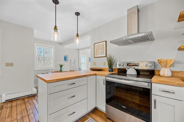$565,000 | 18 Cliff Street, Montpelier, VT 05633