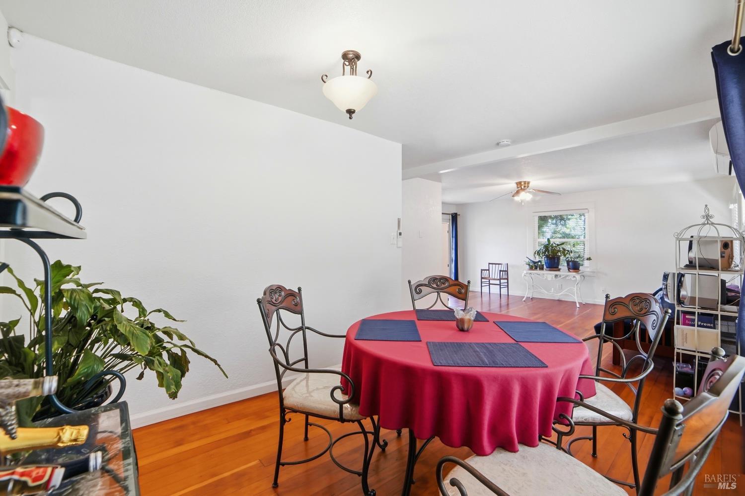 7695 Atkinson Road Sebastopol, CA 95472 - Photo 12 of 40