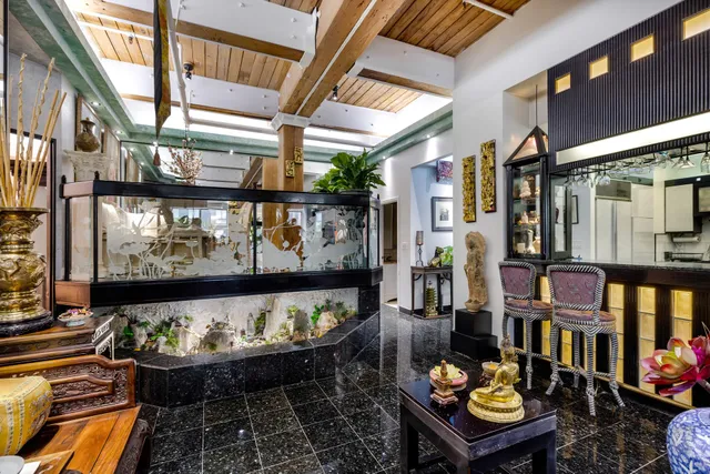 $5,500,000 | 205 East 22nd Street, Unit 2L | Gramercy