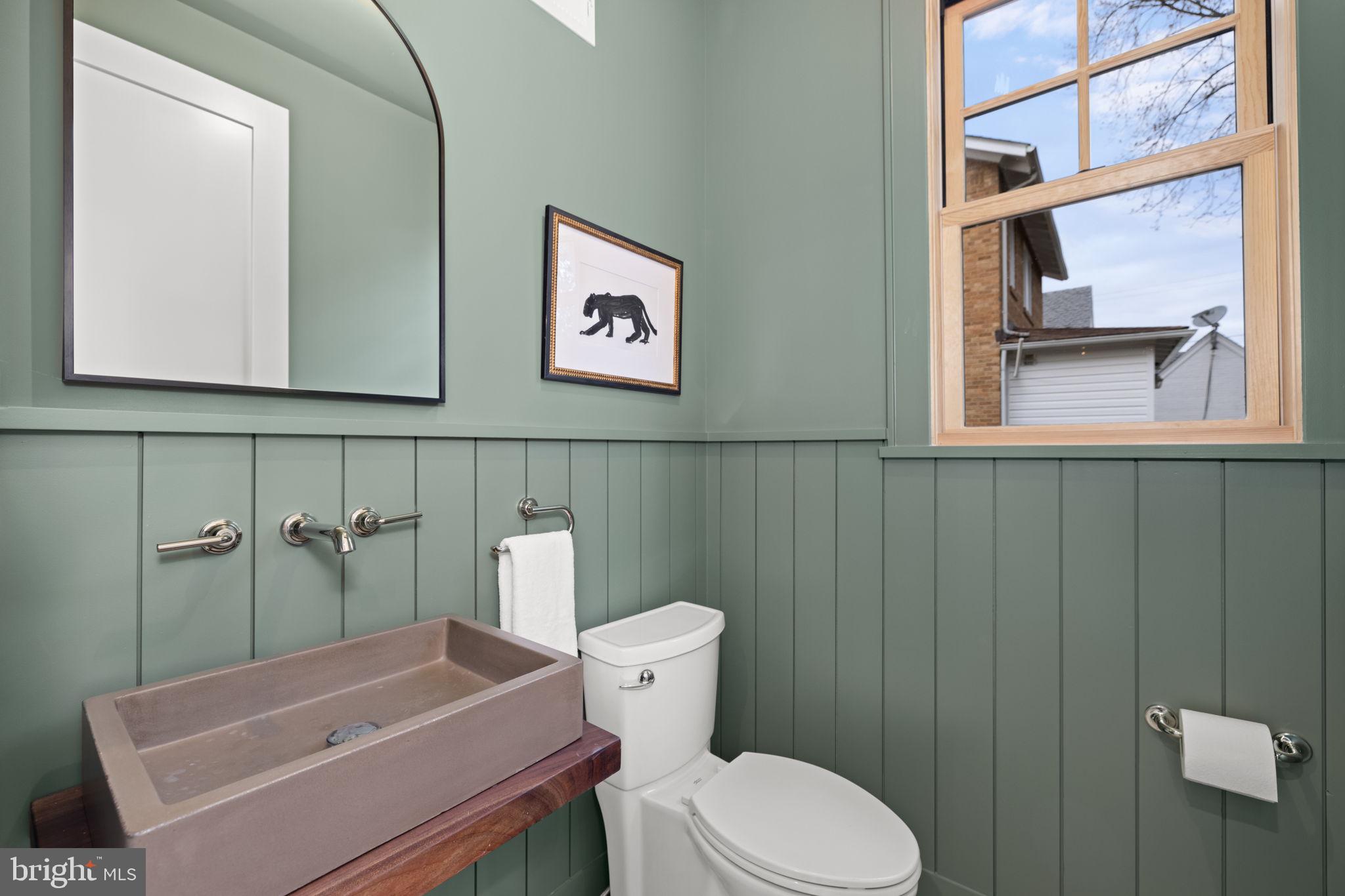 803 Russell Road Alexandria, VA 22301 - Photo 21 of 63