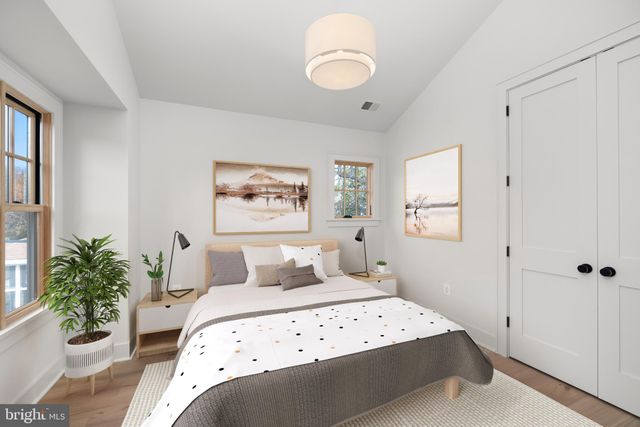 $2,225,000 | 803 Russell Road, Alexandria, VA 22301