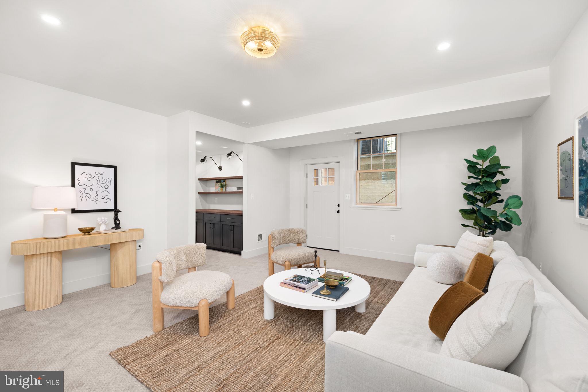 803 Russell Road Alexandria, VA 22301 - Photo 43 of 63